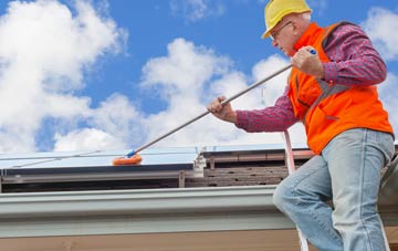 Grunsagill soft wash roof cleaning